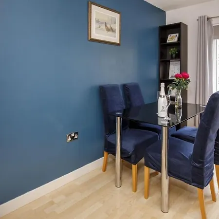 Olympian Court 2 Bed Apartment