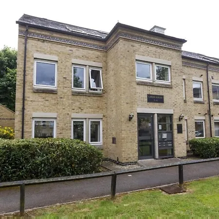 Olympian Court 2 Bed *